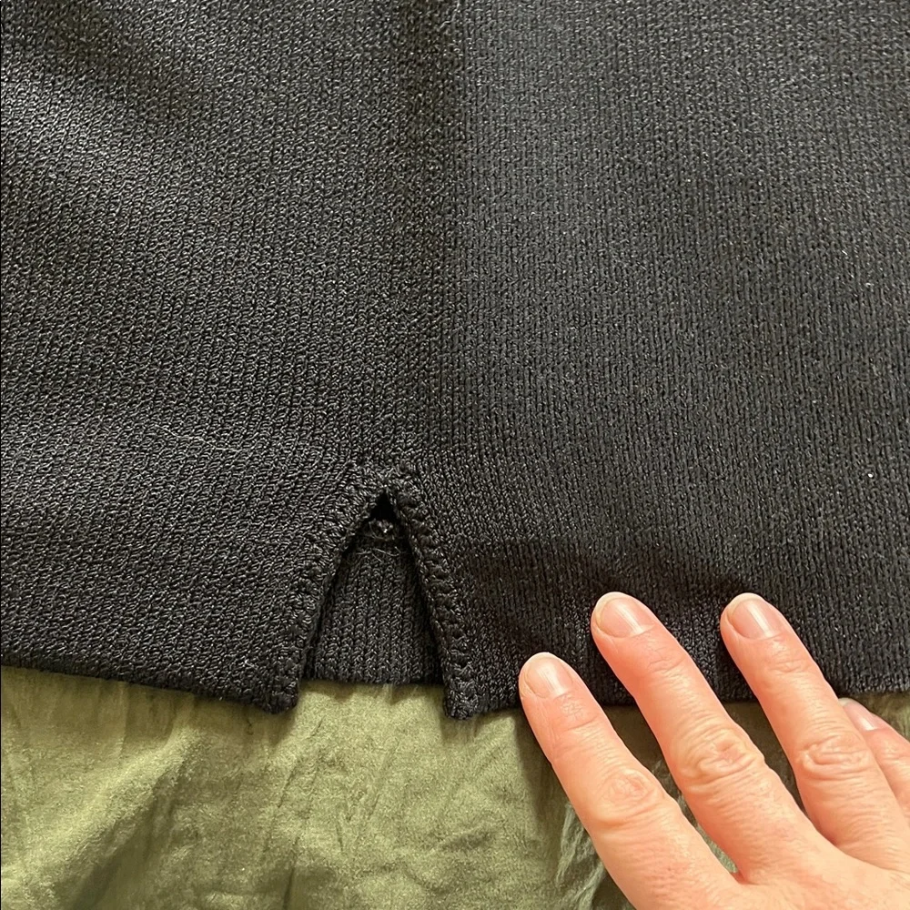 St. John Black Double-Breasted knit evening jacket with skirt - Picture 10 of 16